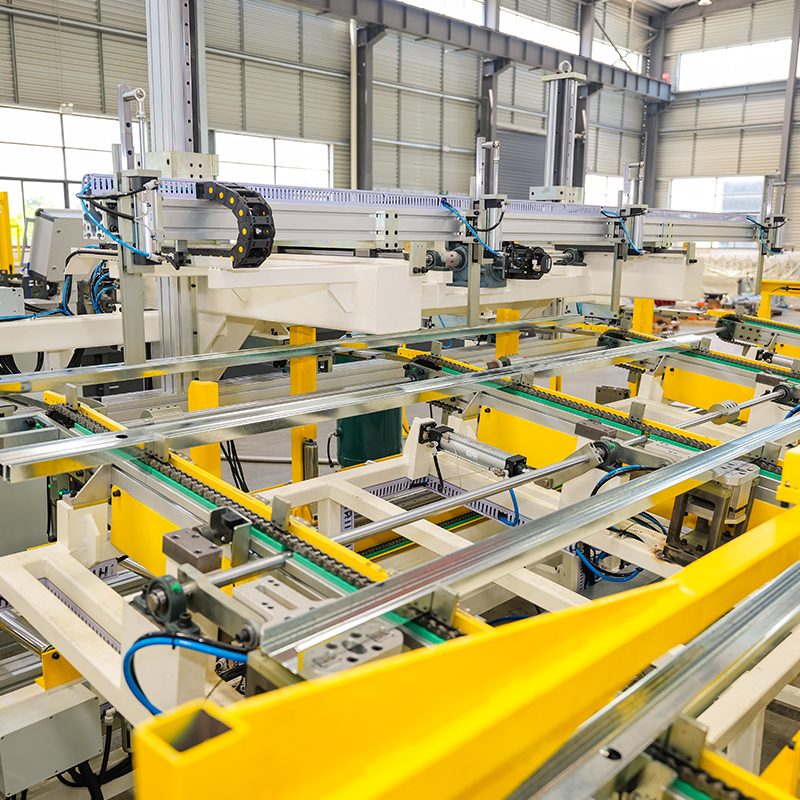 Máquina envasadora automática de perfiles metálicos: tipos, especificaciones y guía de retorno de la inversión
