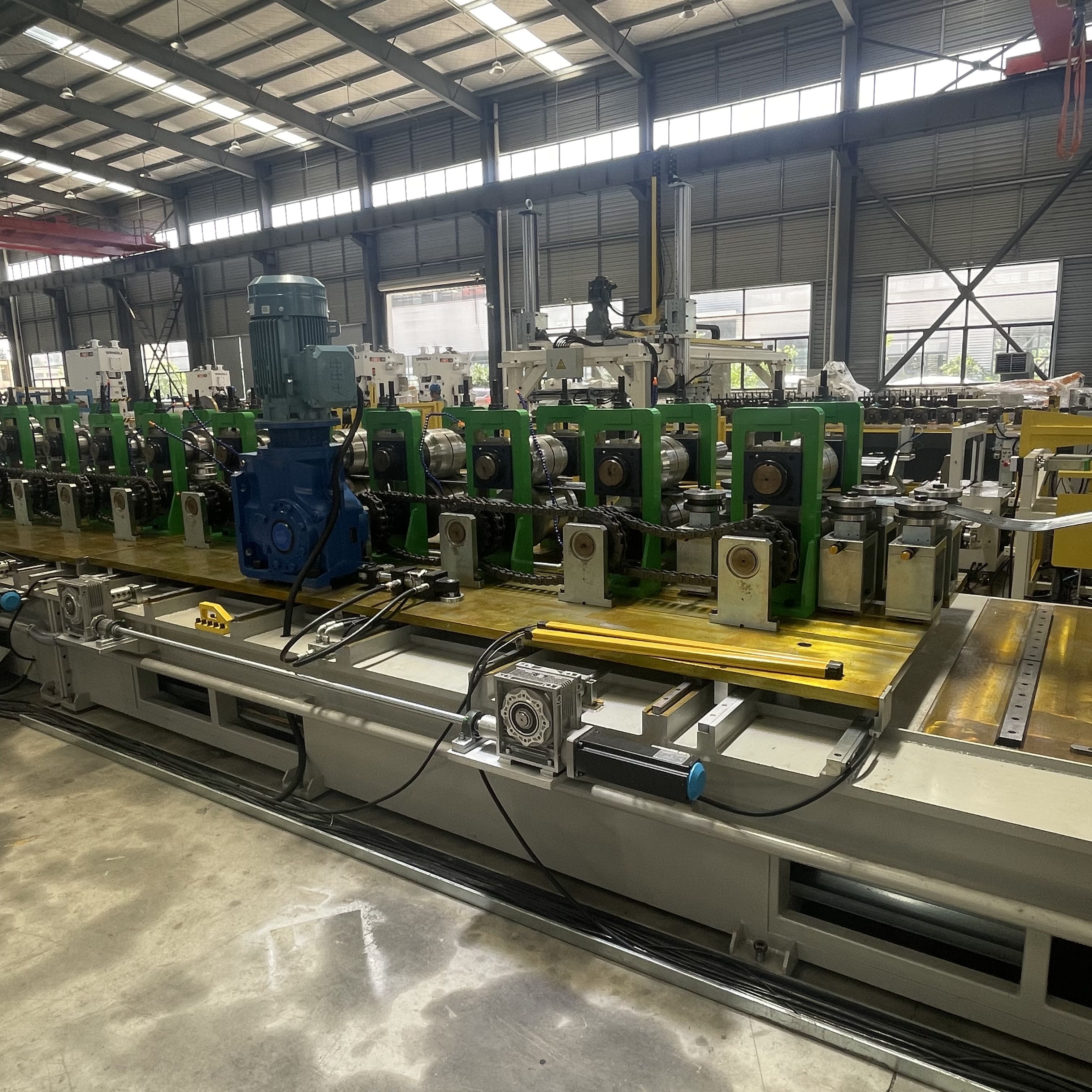 La máquina perfiladora de correas Z: especificaciones, velocidad y guía de compra | sihua