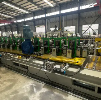 Guía de formadoras de rollos de chapa metálica: tipos, velocidades de línea y criterios de compra